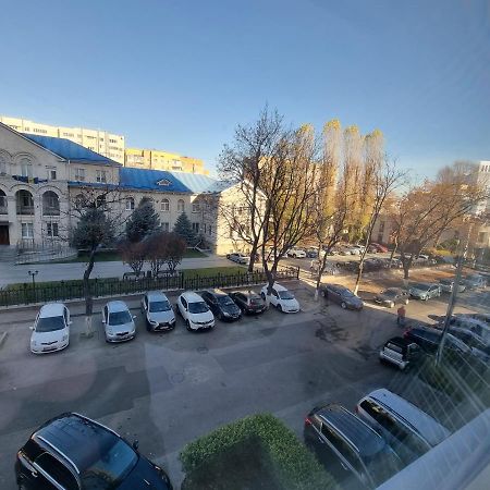 Grand Excelent New Ultra Central Apartments Kisinyov Kültér fotó