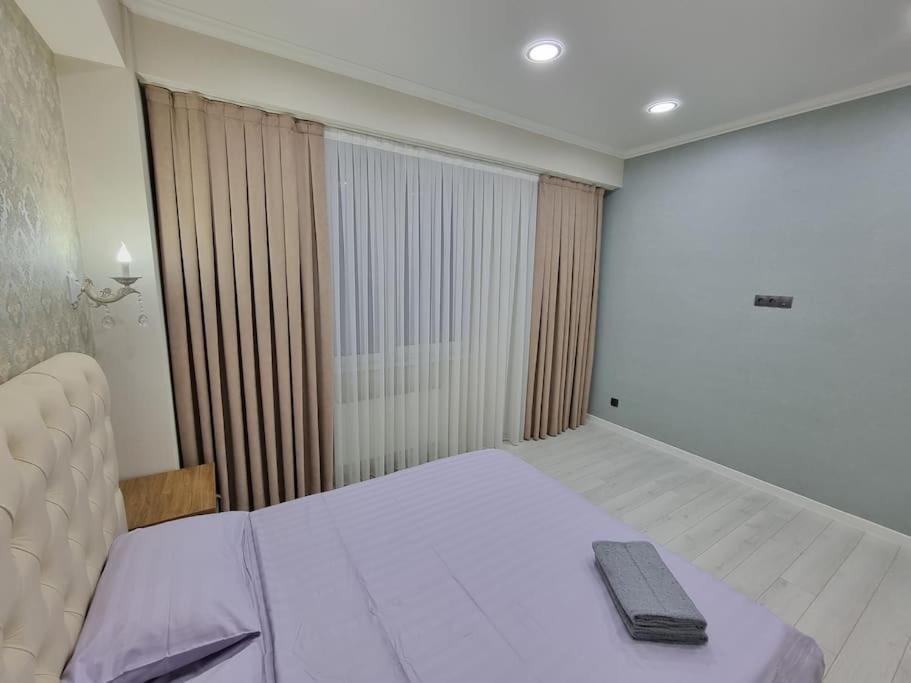 Grand Excelent New Ultra Central Apartments Kisinyov Kültér fotó
