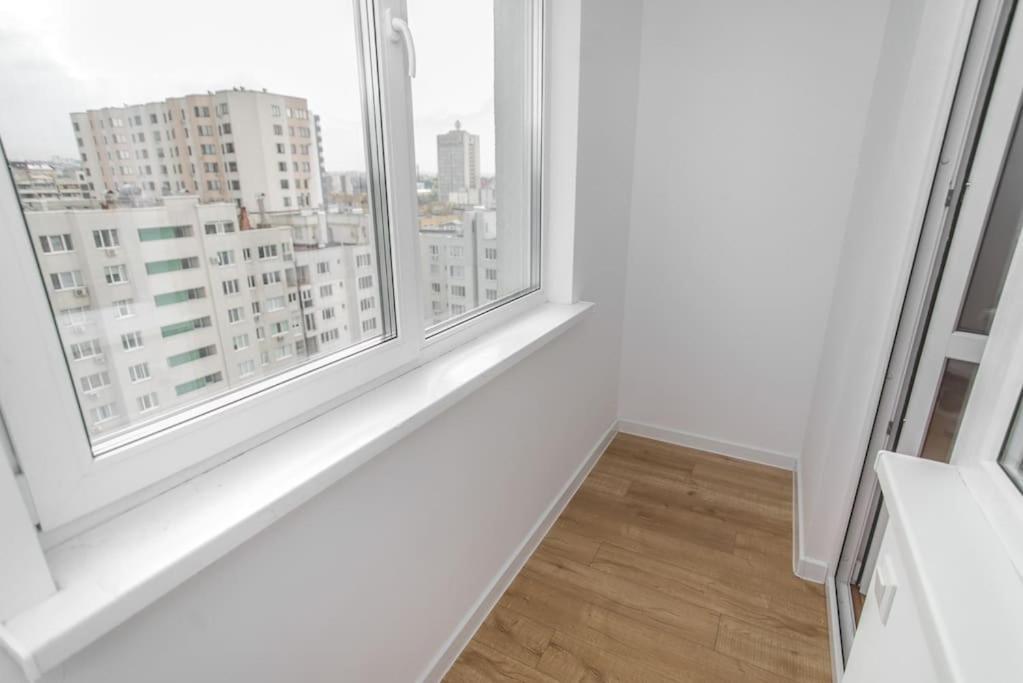 Grand Excelent New Ultra Central Apartments Kisinyov Kültér fotó