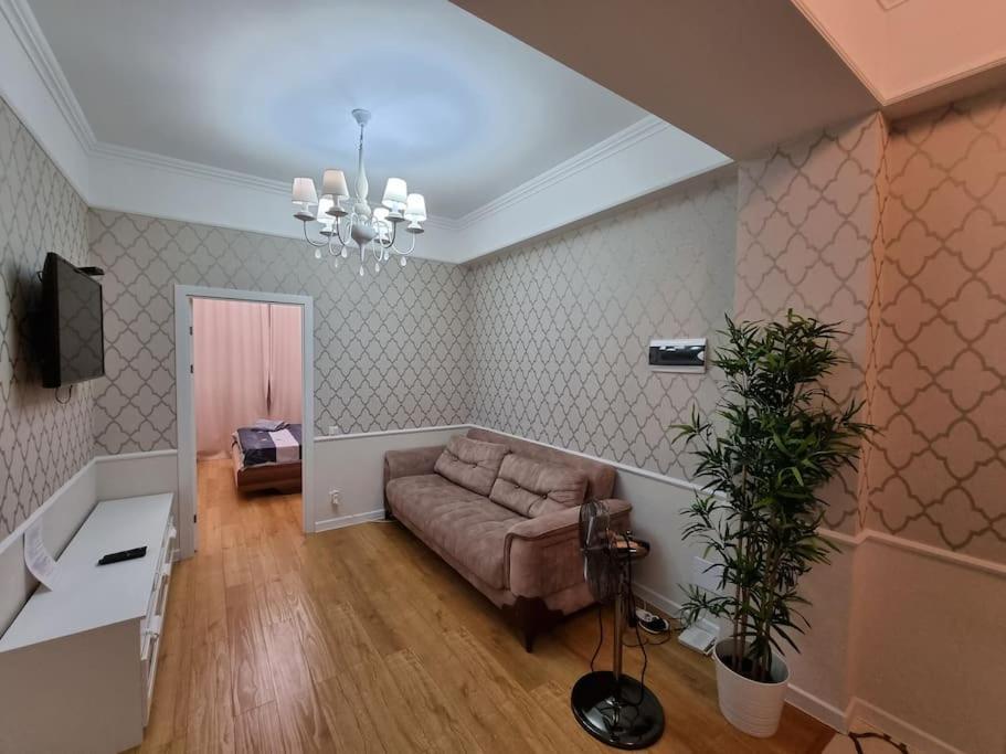 Grand Excelent New Ultra Central Apartments Kisinyov Kültér fotó