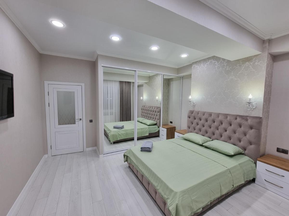 Grand Excelent New Ultra Central Apartments Kisinyov Kültér fotó