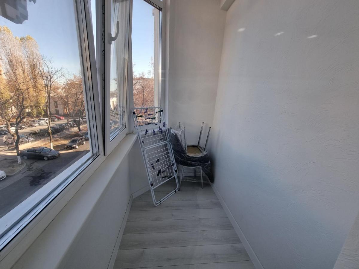Grand Excelent New Ultra Central Apartments Kisinyov Kültér fotó